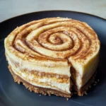 Cinnamon Roll Cheesecake